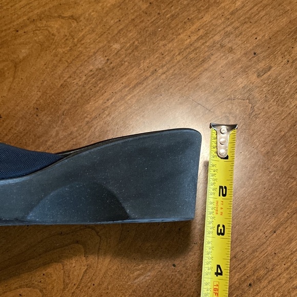 DONALD J PLINER (Made in Spain) Womens Wedge - size 7 - Picture 13 of 16